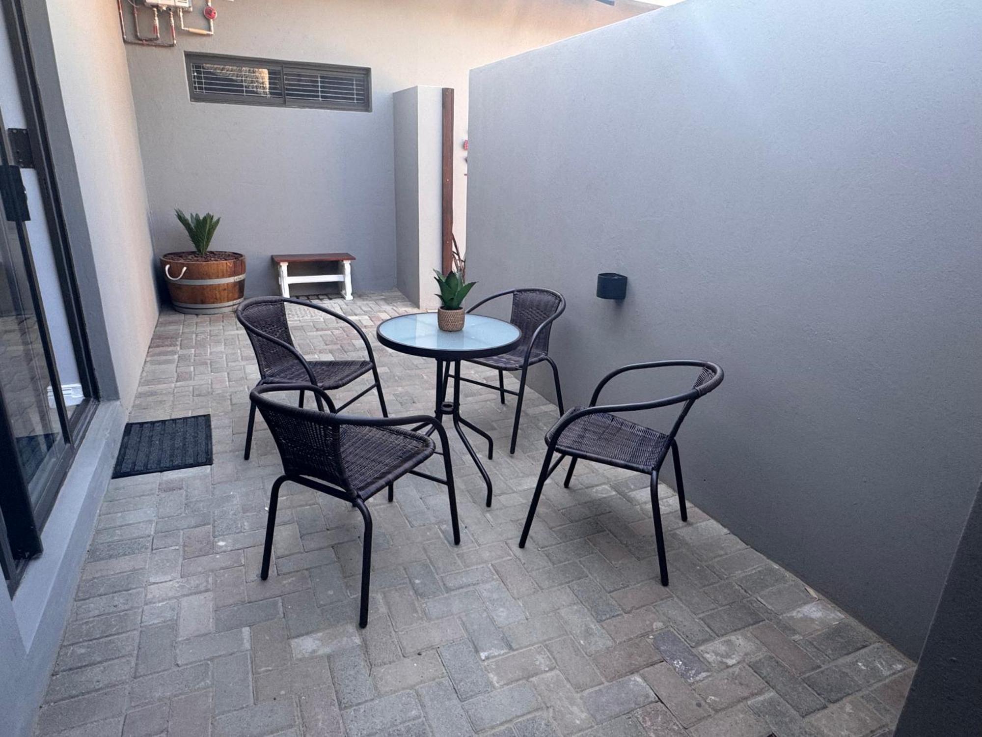 The Homestead Bloemfontein Bagian luar foto
